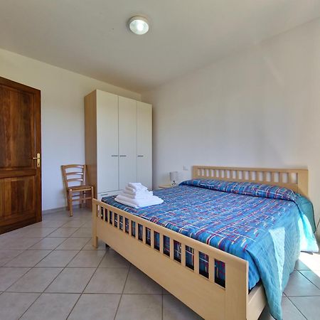 Pareja Apartments Orosei Exteriör bild